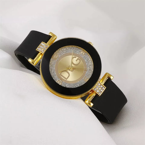 Black White Quartz Watch