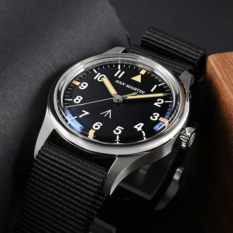 Men Pilot Watch